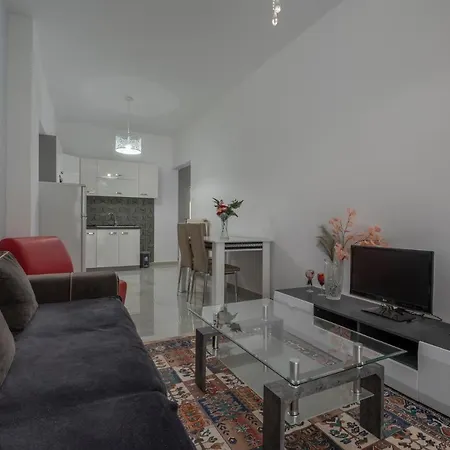 Apartment Kosmos Service Center 3 With Additional Cost Parking